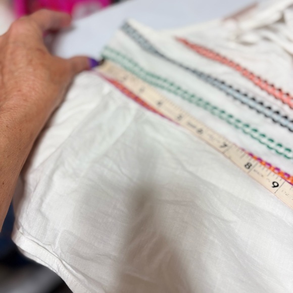 Knox Rose embroidered yoke dress, in a cotton gauze fabric and a tie neck - Picture 8 of 9